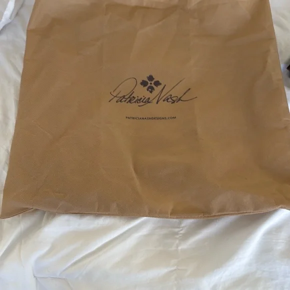 Patricia Nash Brown Shoulder Bag with Slouchy Hobo Shape and Adjustable Strap - Picture 16 of 16